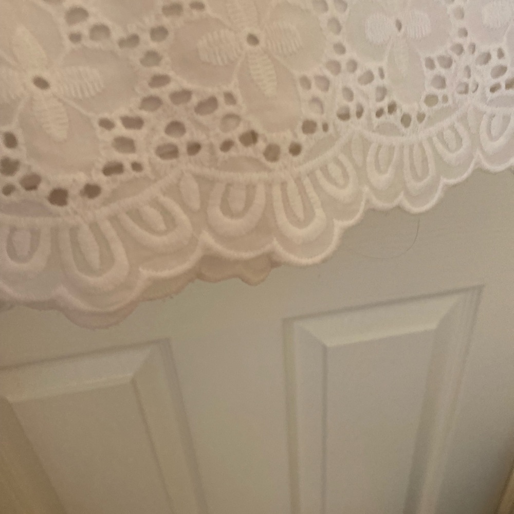Lilly Pulitzer Halter Dress Charleston Eyelet Size 4 74702 Resort White -NWT - Picture 7 of 9